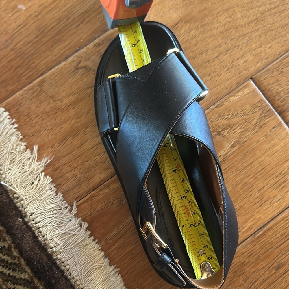 Auth. Marni black leather Fussbett sandal - Picture 6 of 7